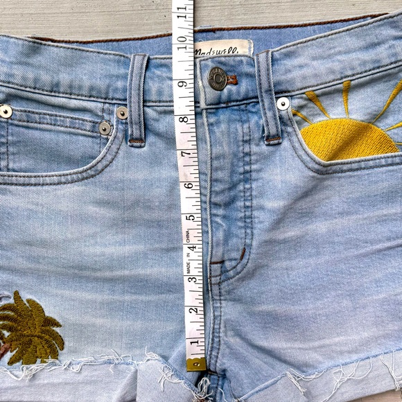 Madewell High-Rise Denim Shorts: Sun Embroidered Edition size 23 - Picture 8 of 9